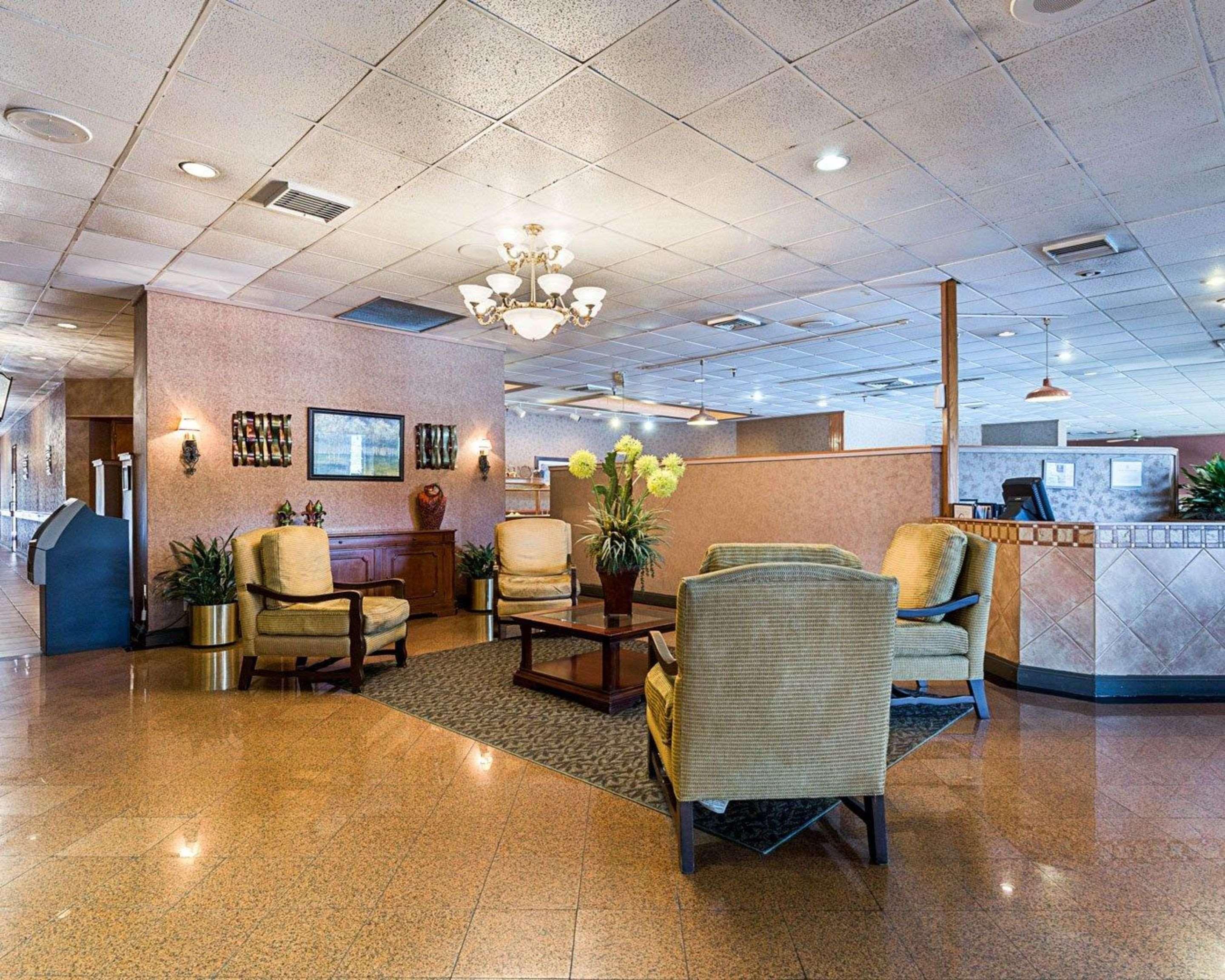 Greentree Hotel & Extended Stay I-10 Fwy Houston, Channelview, Baytown Exterior photo