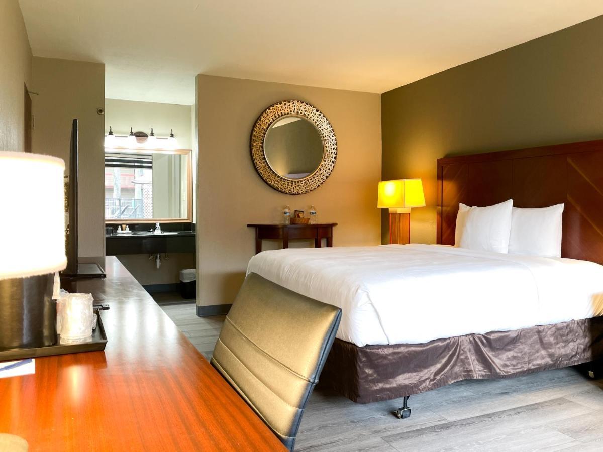Greentree Hotel & Extended Stay I-10 Fwy Houston, Channelview, Baytown Exterior photo